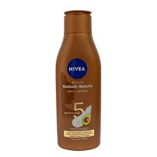 Nivea Radiant & Beauty Advanced Care Lotion (200 ml)