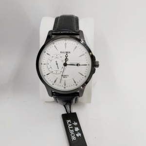 Quality Watch with black straps